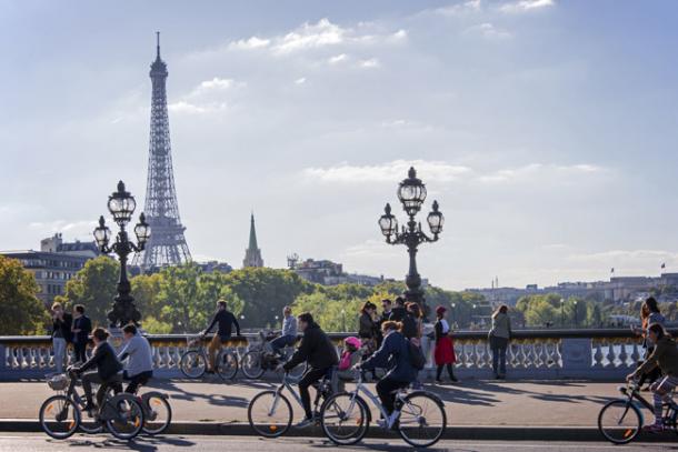 Vélo et covoiturage créent de l’emploi en plus de limiter le CO2