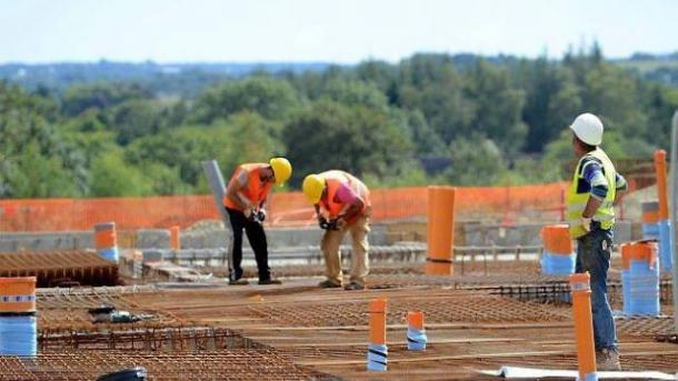 Il y a du boulot en intérim dans le bâtiment